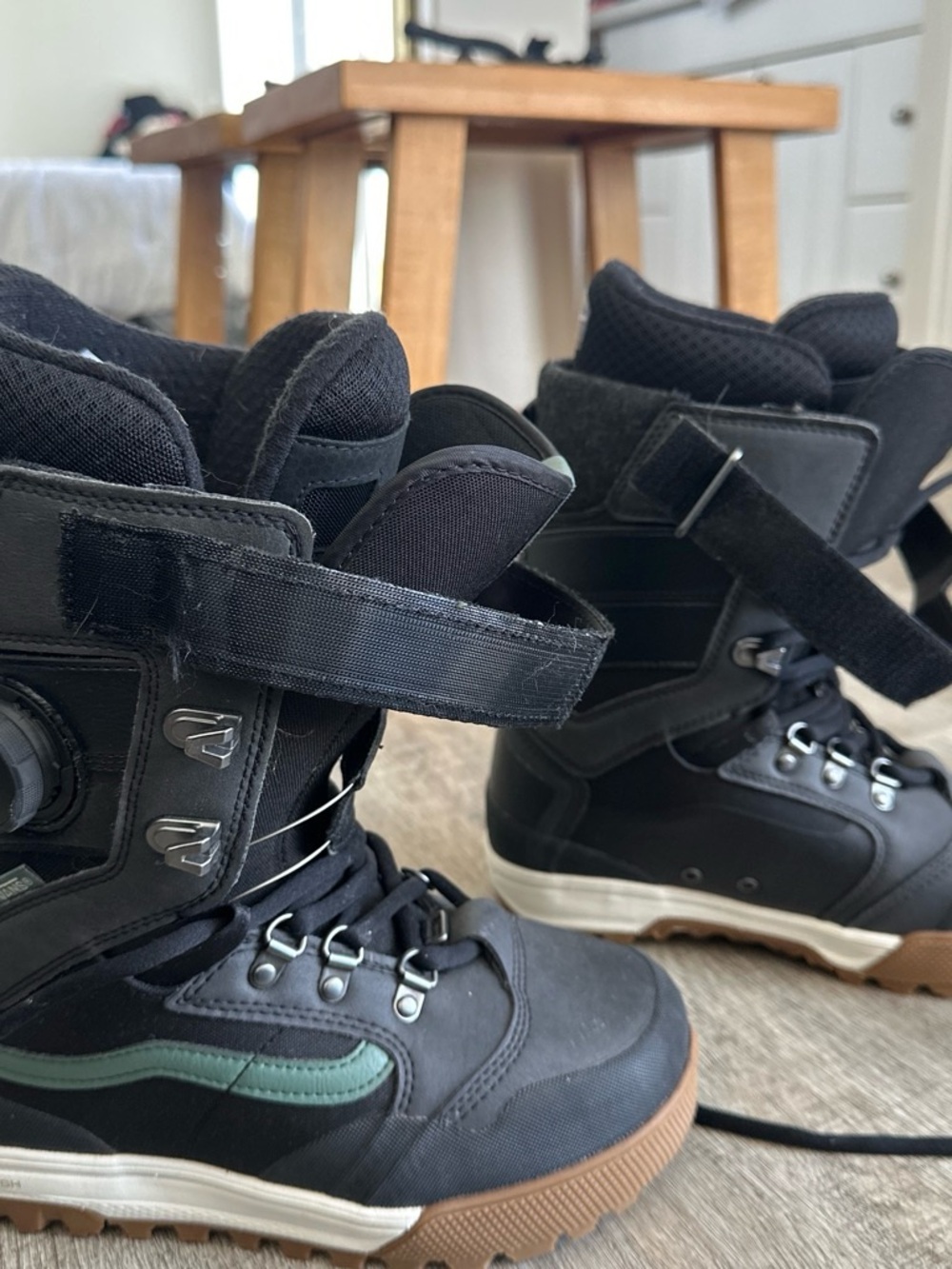 Vans Black Winter Boots with Brown Sole and Teal Accent
